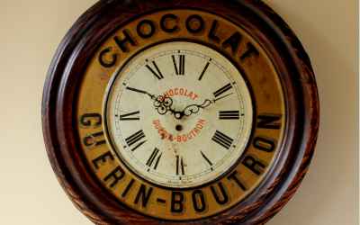 Guerin Boutron Chocolat Clock
