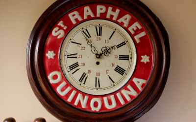 St Raphael Quinquina Clock