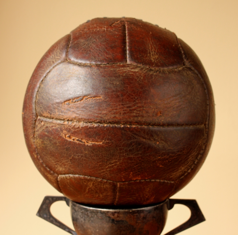 Leather Soccer Ball Football. World Cup 1930 Argentina Uruguay Type.