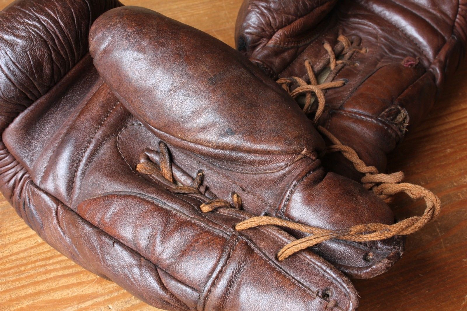 Sykes Decathlon Boxing Gloves. Old Vintage Leather Straw Filled c1920.