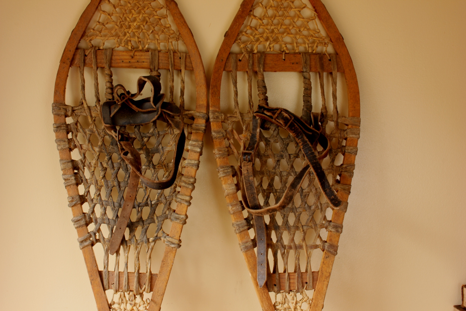 Wood Snowshoes. Old Snow Shoes. Ski Lodge / Chalet Home Decor.