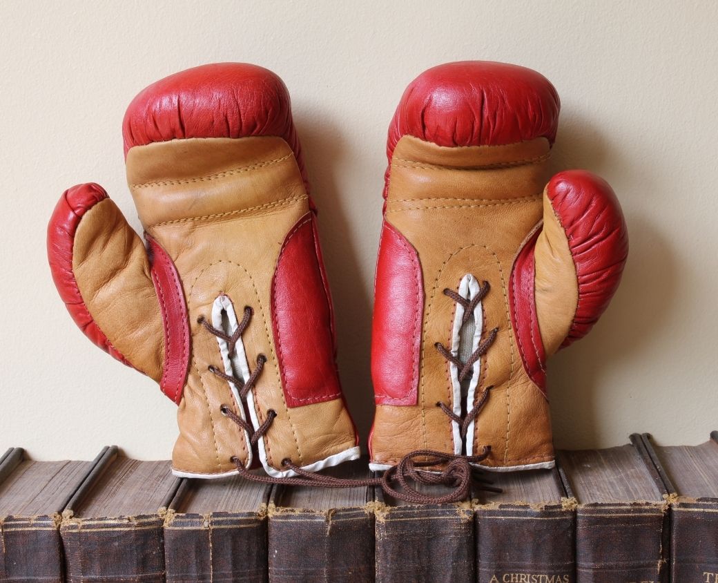 Leather 3oz Small Boxing Gloves 1950's.