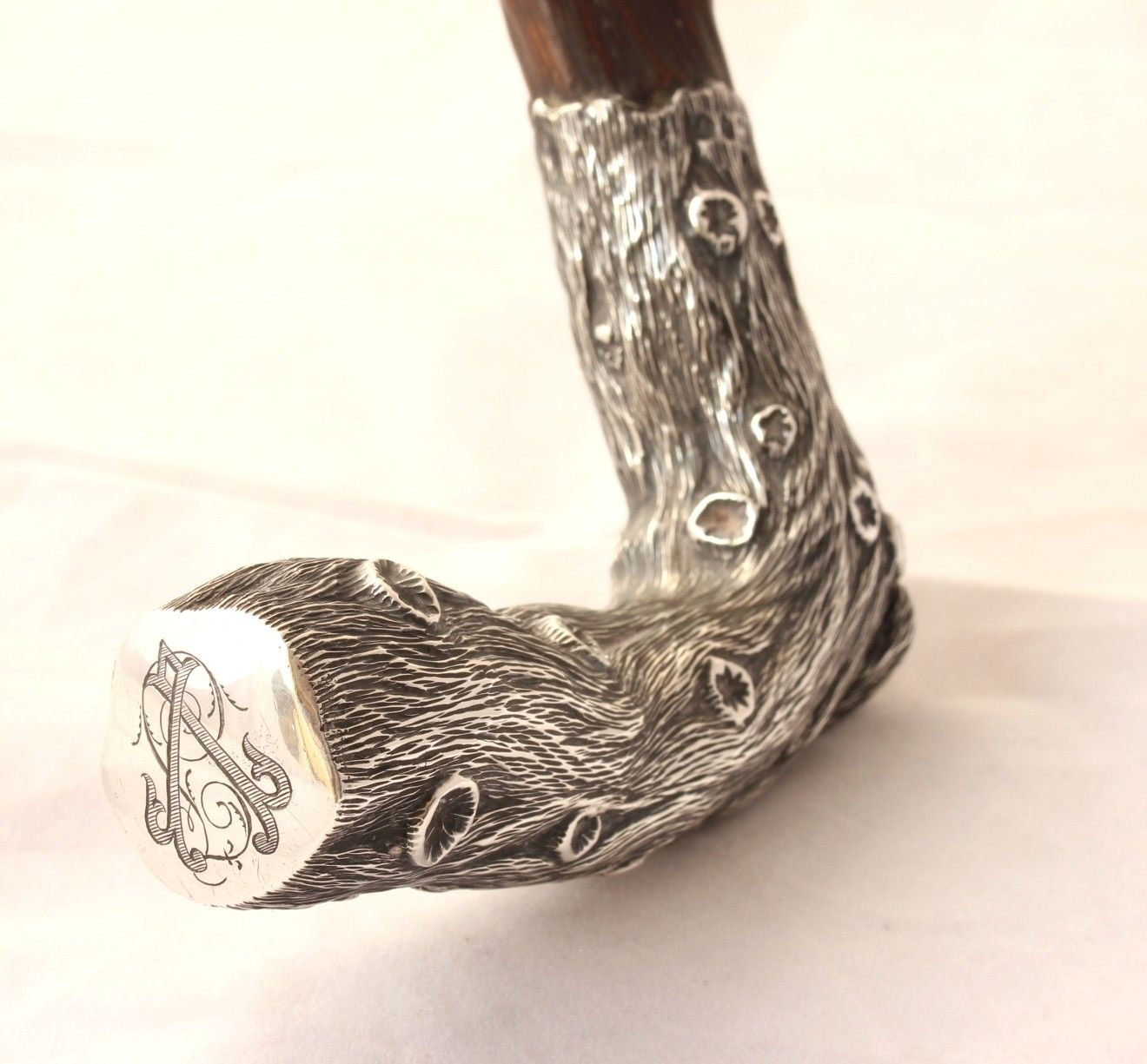 Superb Silver Handle & Thornwood Walking Stick Cane. Henry Howell Co