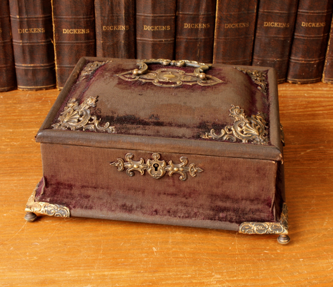 French Purple Velvet Jewellery Trinket Casket. Sewing Box. 19th Century.