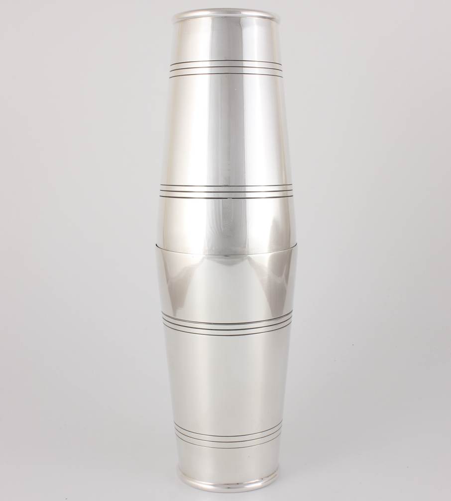 Large Silver Plate Boston Cocktail Shaker. Art Deco c1940.
