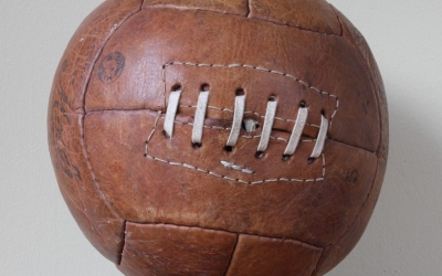 12 Panel Moon Football