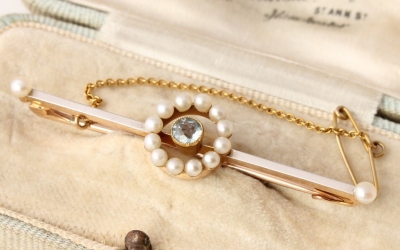 15ct Aquamarine Brooch