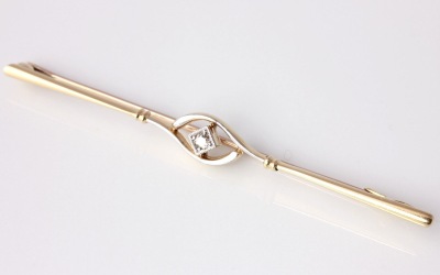 15ct Diamond Brooch