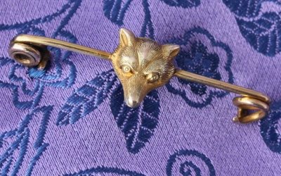 15ct Fox Brooch
