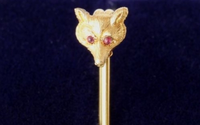 15ct Fox Head Ruby Pin