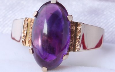 Amethyst Oval Cabochon Ring