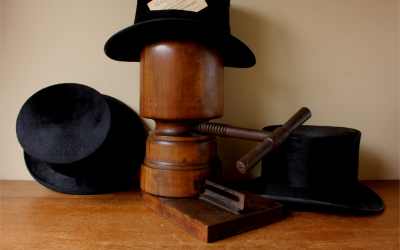 Antique Hat Sizer