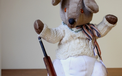 Kangaroo Cricketer Toy