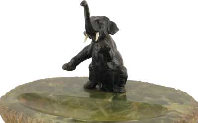 Bronze Elephant Desk Stand