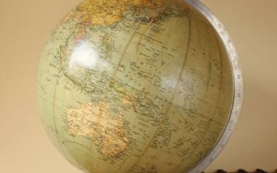 Compass Globe