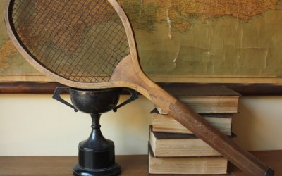 Convex Wedge Tennis Racket