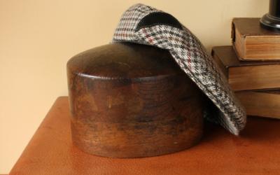 Dark Hat Block