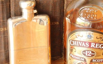 Deakin Francis Hip Flask