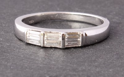 Diamond Cluster Ring
