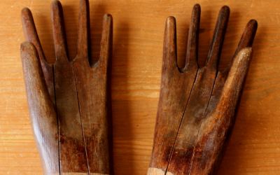 Glove Last