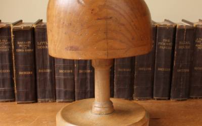 Hat Block Stand