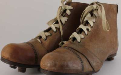 Jen Goal Ward Football Boots