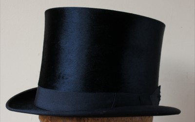 Large Size Antique Topper