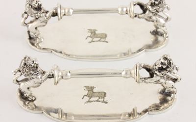 Lion Knife Rests