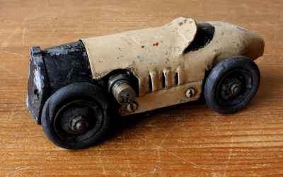 Model Track Car