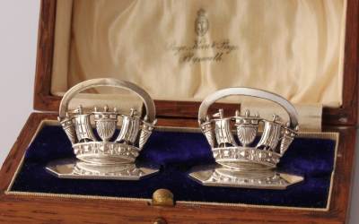 Naval Crown Menu Holders