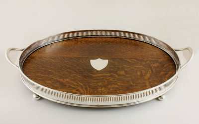 Oak Gallery Shield Tray