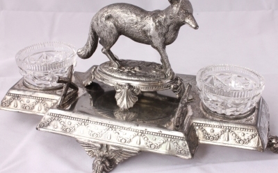 Fox Desk Stand
