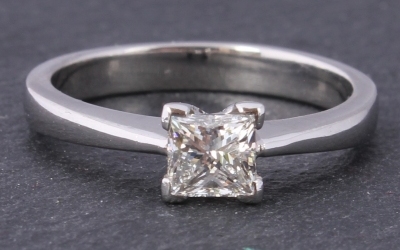 Platinum & Diamond Ring