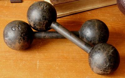 Round Iron Dumbbells