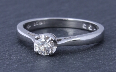 Platinum Diamond Ring