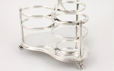 Victorian Three Bottle Carrier
