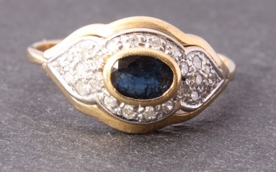 Sapphire & Diamond Ring