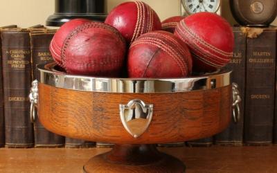 Wood Bowl And Balls