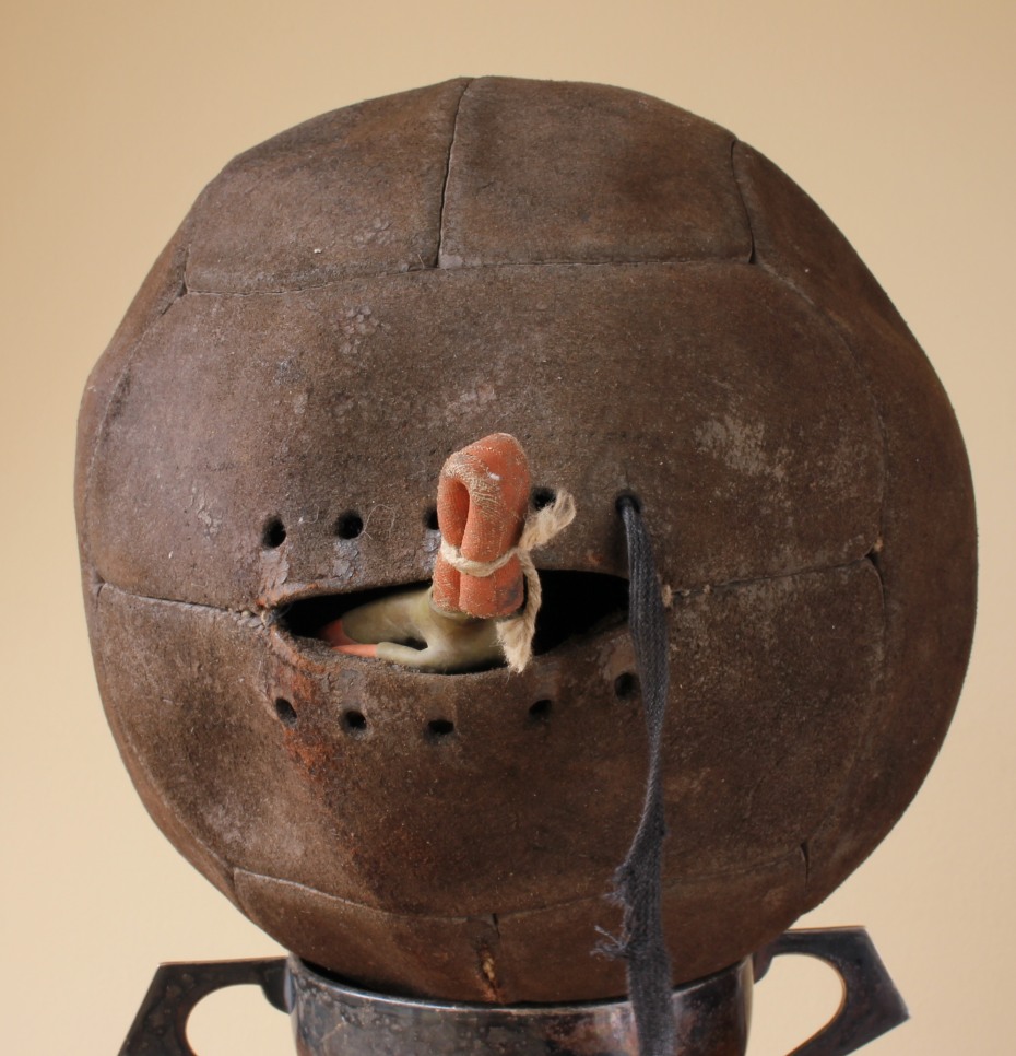 Mini lot 11 pièces boules cuir historiques coupe du monde FIFA