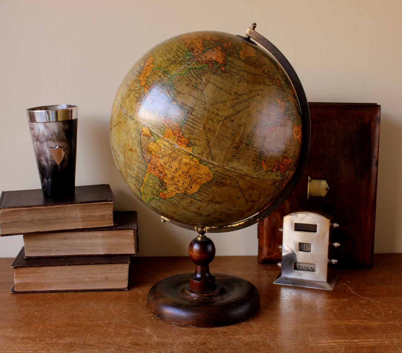 Geographia Terrestrial Globe. Handsome 10 Inch Library Office Desk Globe.