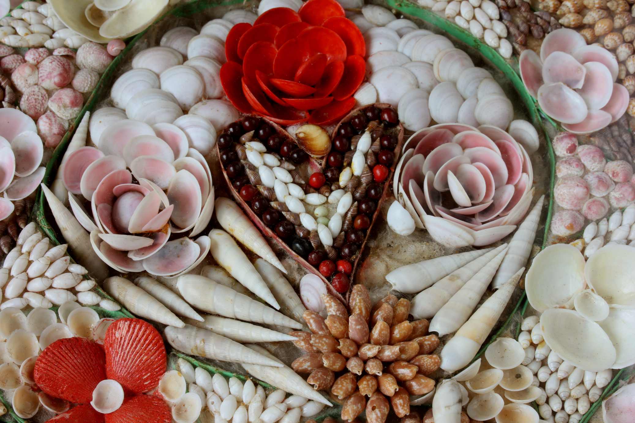 Antique Sailor's Shell Valentine. 19th Century Shellwork Love Token.