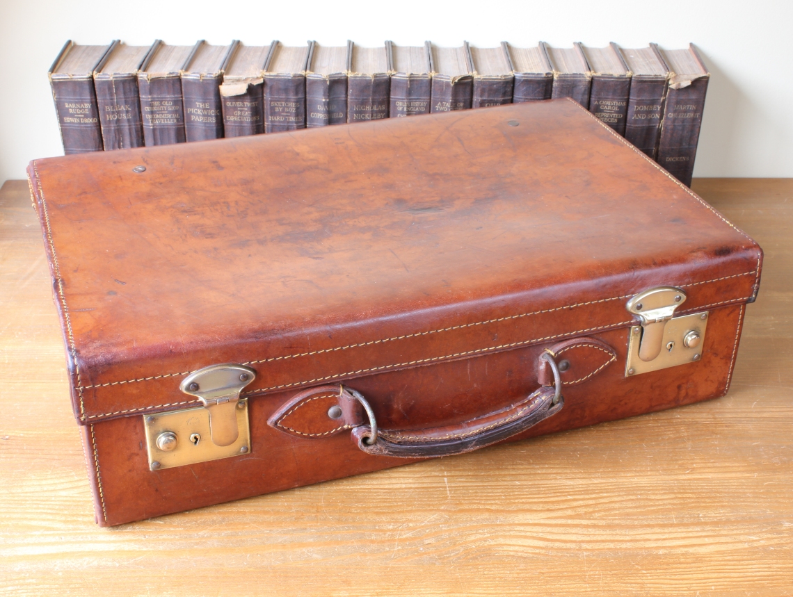 Cowhide Brown Leather Suitcase. Old Vintage Travel Trunk Case. c1930.