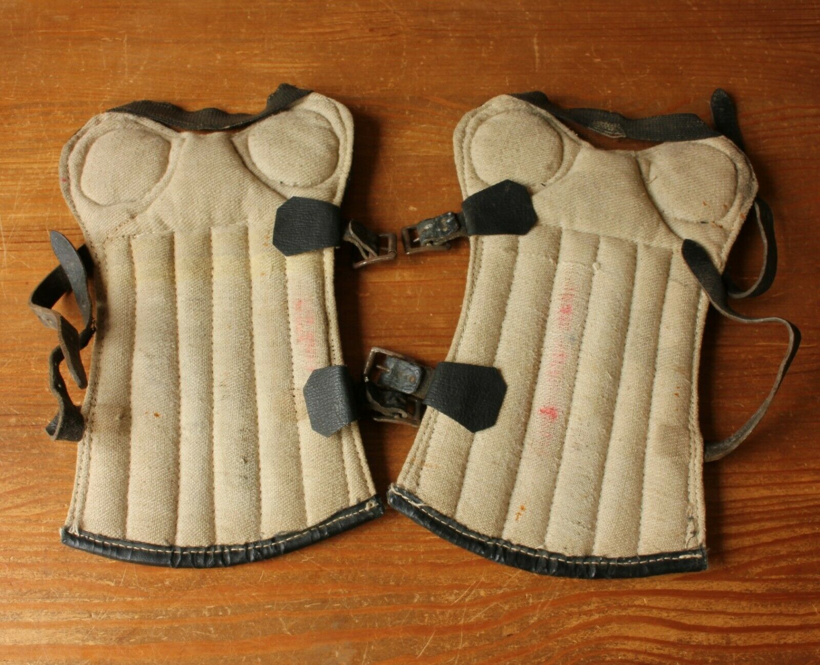 Football Shin Pads Old Leather Soccer Shinpad Guards C1940 