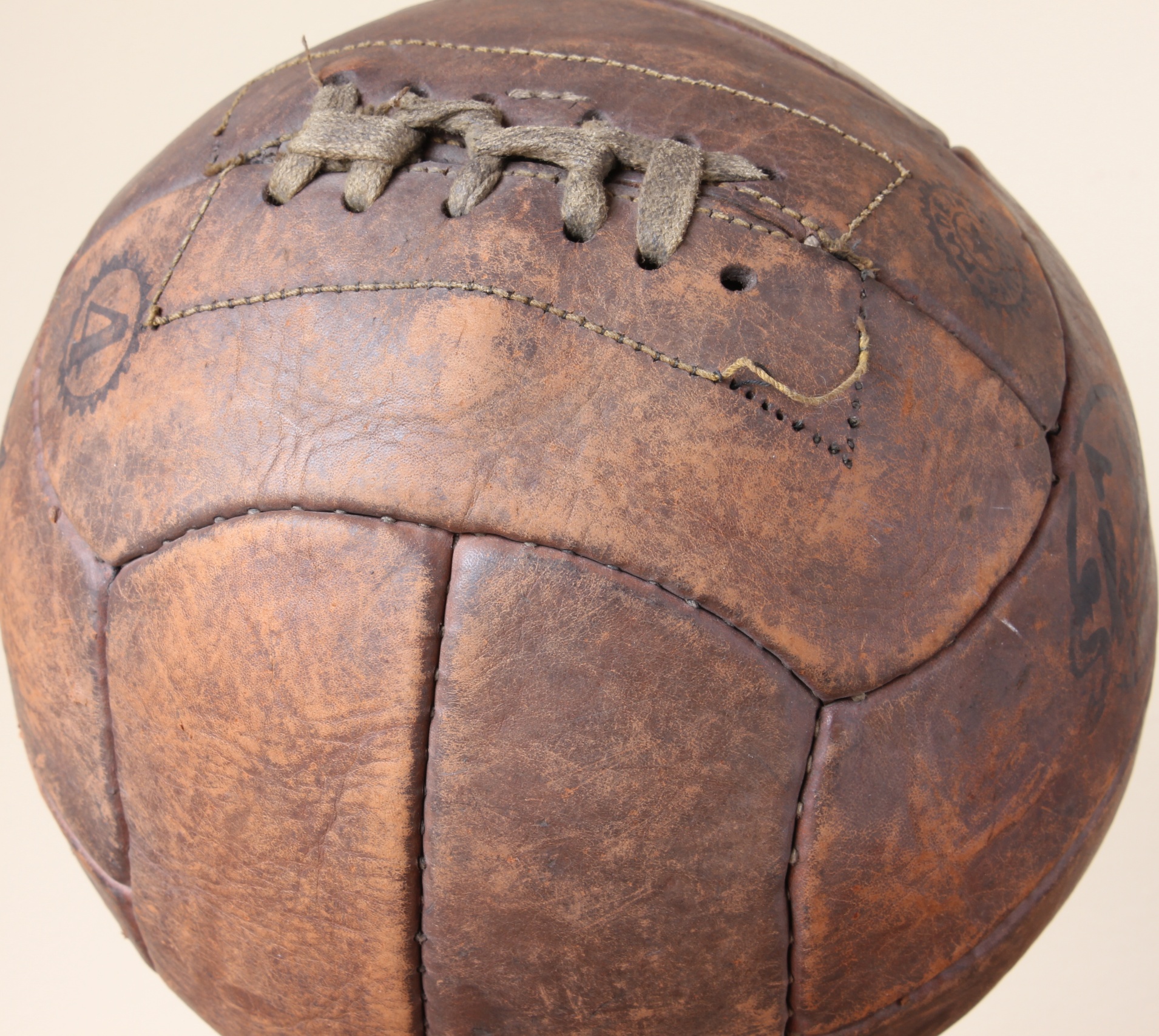 Micky-Vintage-Leather-Football-4.jpg