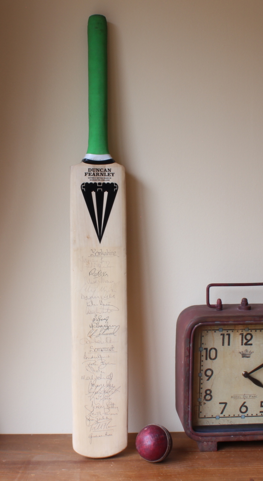 Signed Full Size Cricket Bat. Somerset v Yorkshire. County Championship