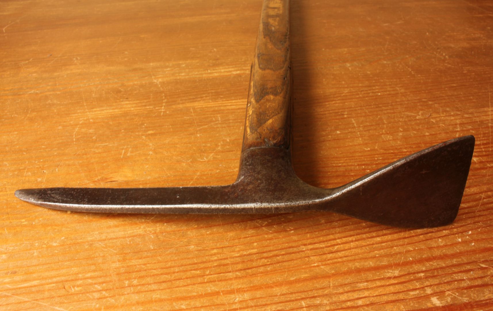 Vintage Aschenbrenner Stubai Austria Mountaineer Climbing Ice Axe.