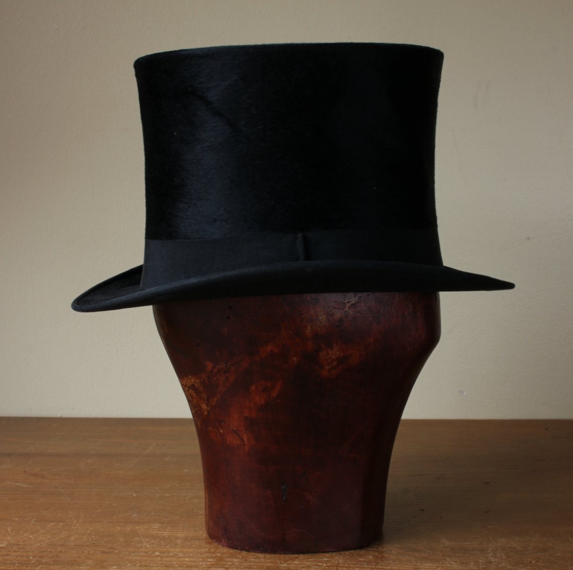Wooden Head Block & Top Hat. Antique Milliners Topper. Hat Display.