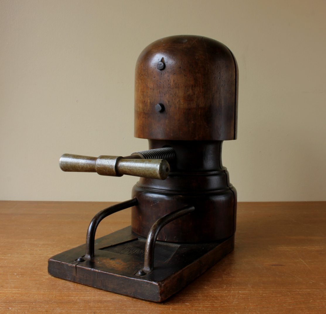Hat Stretcher. Milliner's Wooden Mechanical Sizer Display Stand. c1890.