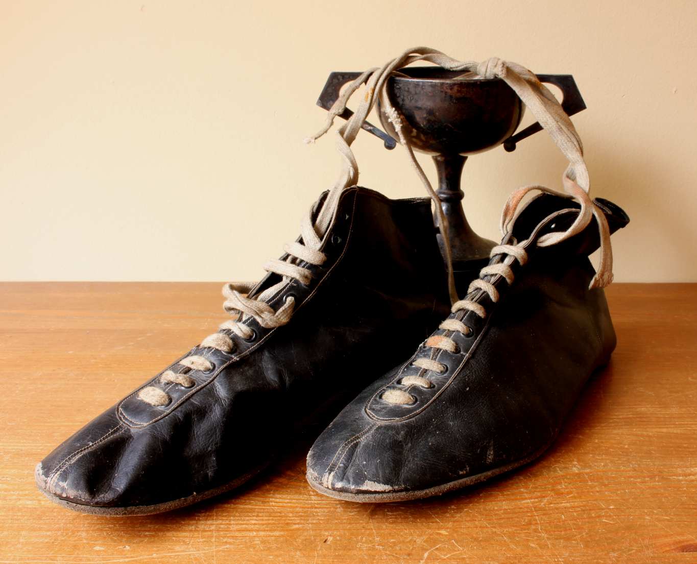 Vintage Black Leather Boxing Boots. Antique Shoes. c1930. Mancave, Gym.