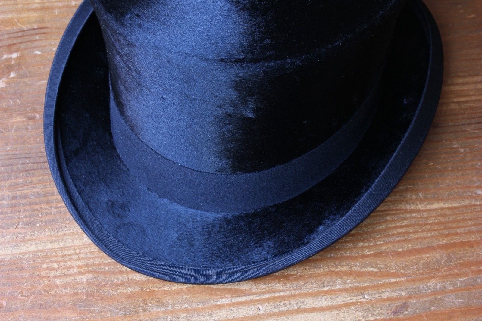Black Moleskin Plush Silk Top Hat. Woodrow Of Manchester. Size UK 6 7/8.